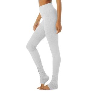 ALO Yoga Light Gray High-Waist Leggings